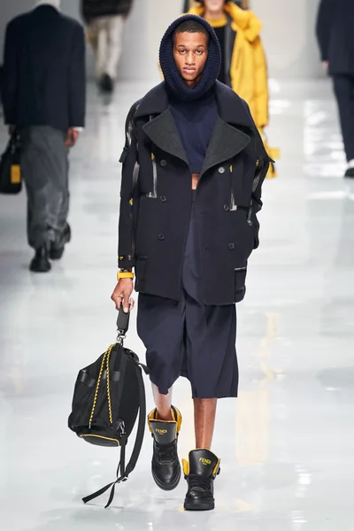 Look 41